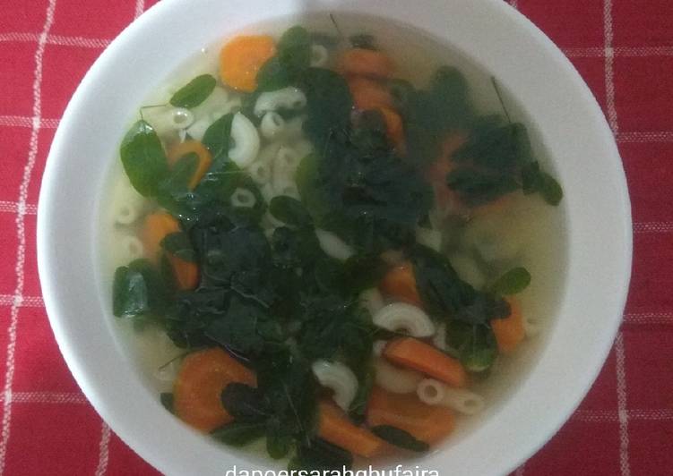 Rahasia Memasak Sup segar daun kelor yang Lezat Sekali!