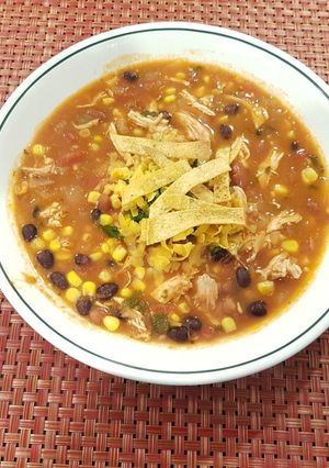 Una foto de Sopa de tortilla mexicana