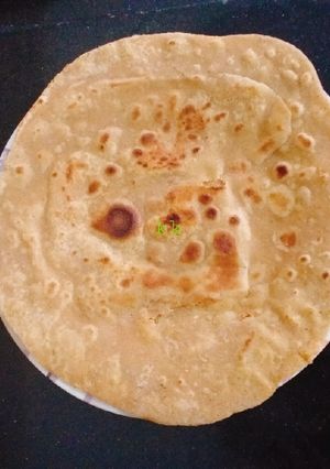 A picture of Naram Garam Healthy Paratha.