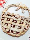 Crostata con marmellata di fragole