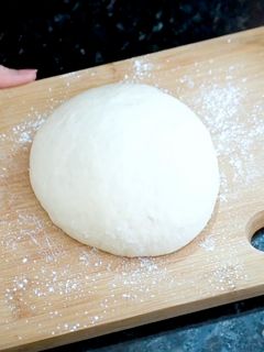 Una foto de Masa de Pizza, Sencilla y Súper Versátil