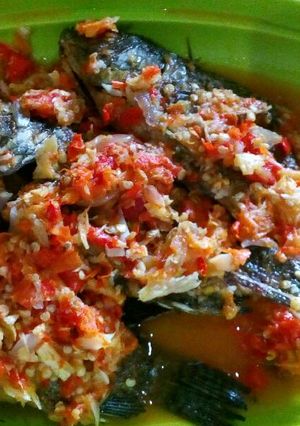 Foto resep Pecak ikan mujair comel