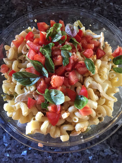 Una foto de Ensalada fría de pasta