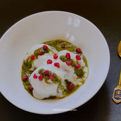 A picture of Navratri Dahi Vada.
