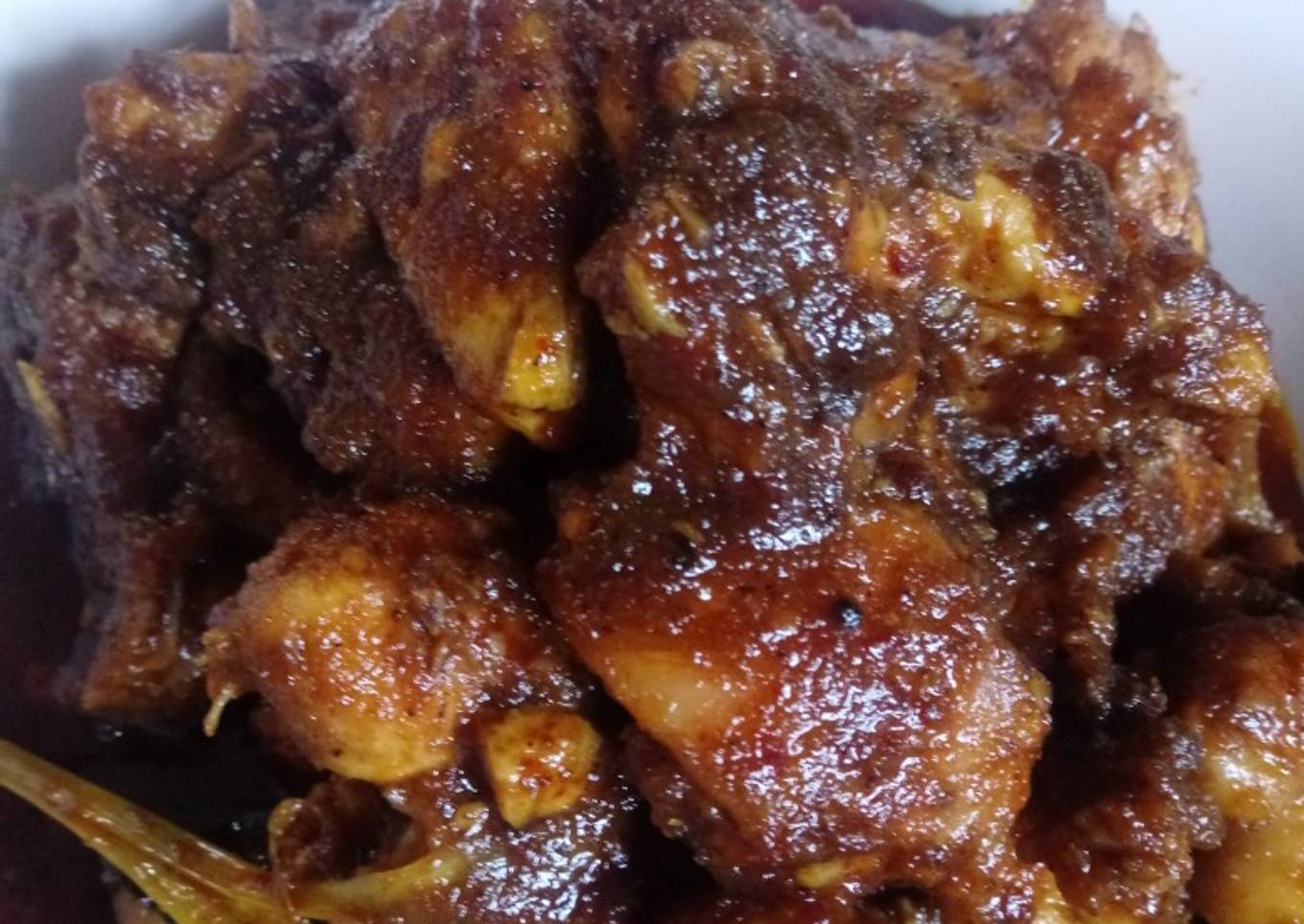 Rendang ayam kaya bumbu