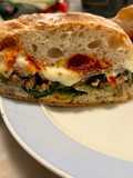 Panino imperiale 1 (fiorentina scamorza puntarelle ripassate e Nduja)