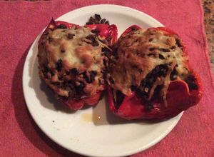 Una foto de Morones rellenos con carne