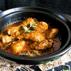 A picture of Chicken Kasundi (Mustard Chicken - Bong style).
