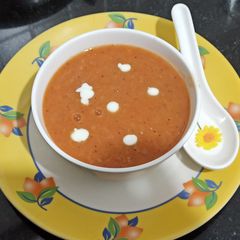 A picture of Carrot and lentil soup.