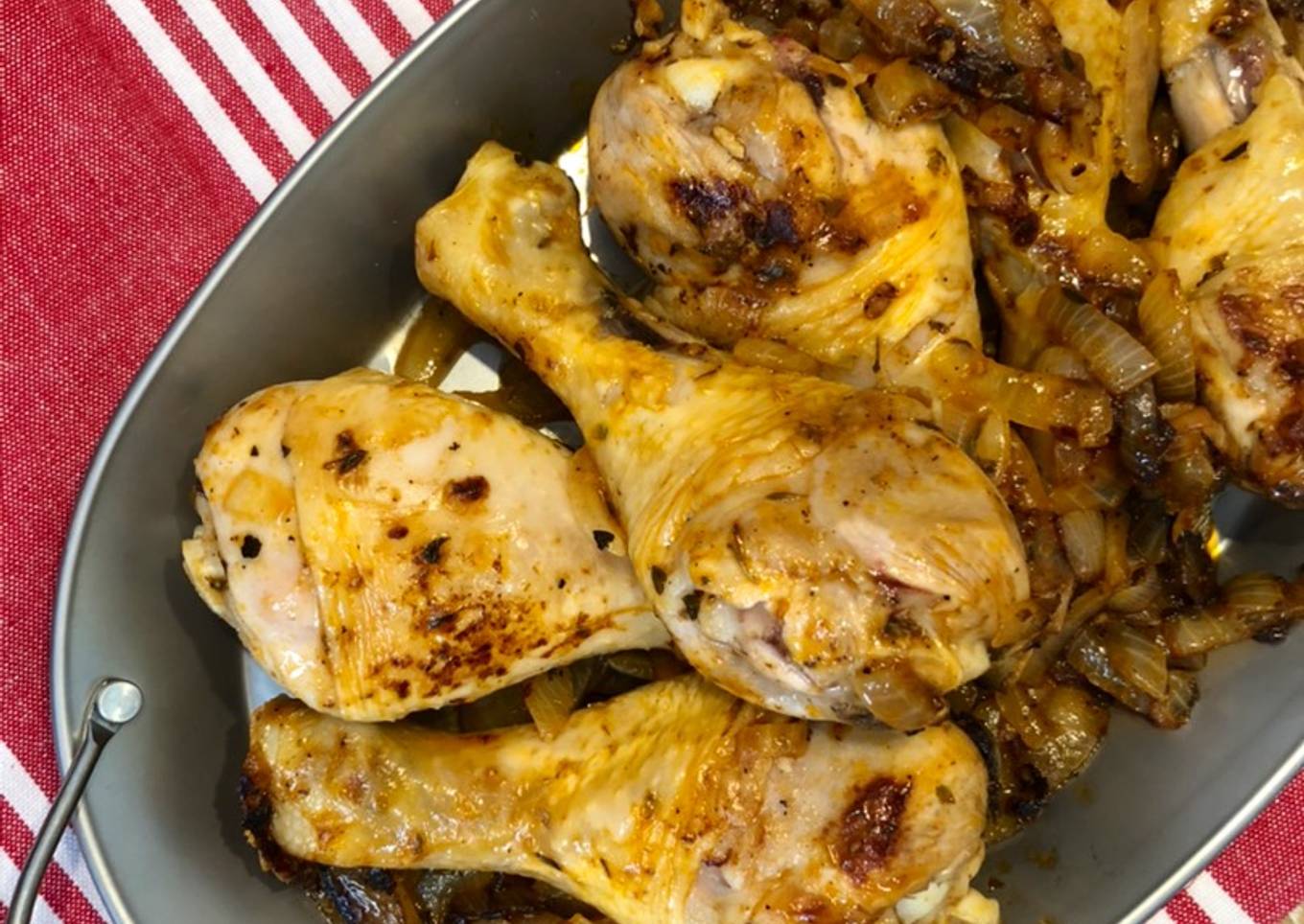 Escalfado de muslitos de pollo en Olla GM modelo H