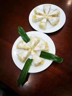 A picture of Steamed Banana Cake with Coconut Milk.