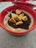 Postre vegano de cacahuete y chocolate negro