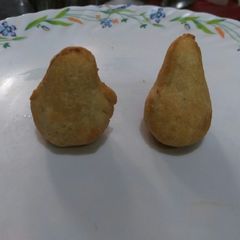 A picture of Peas Modak.