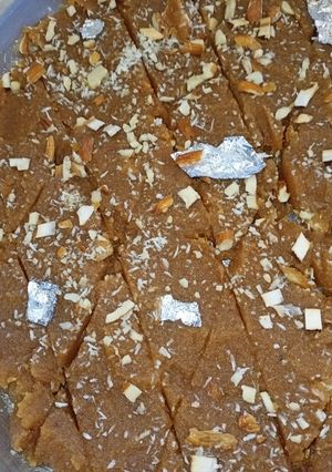 A picture of Chany ki daal halwa.