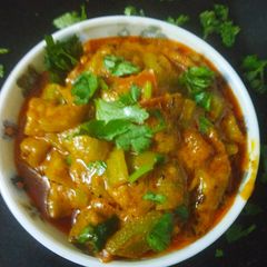 A picture of Turai ki sabji (Ridge gourd).
