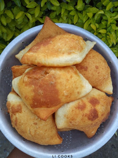 A picture of Easy soft mandazi.