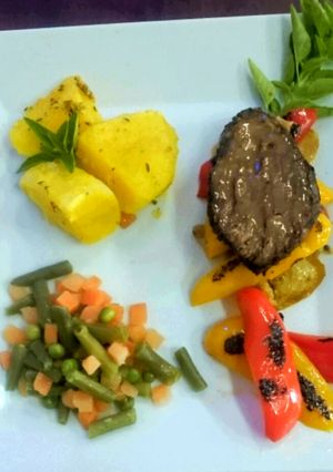 صورة لوصفة استيك فيليه بصوص الثوم