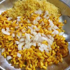 A picture of Masala murmura. (Mumra).
