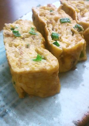 A picture of Easy Japanese-Style Rolled Omelet for Bento.