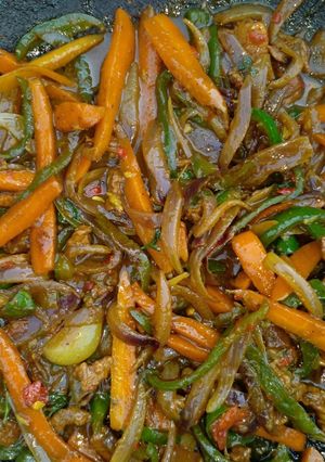A picture of Slice Vegetable sauce.