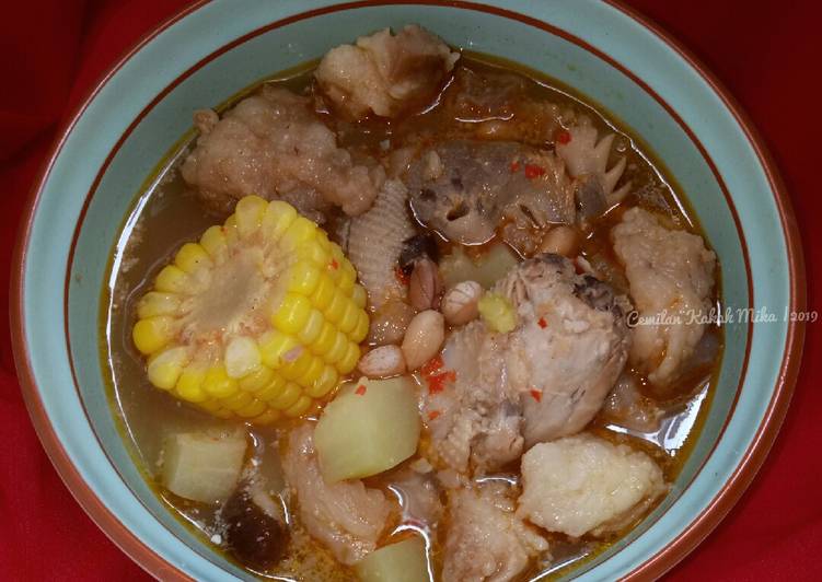 Sayur Asem Tetelan dan Kepala Ayam