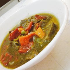A picture of Beef sauce.