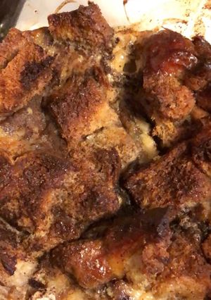 A picture of Bread pudding.