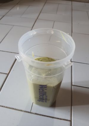 Foto resep Smoothies alpukat pisang