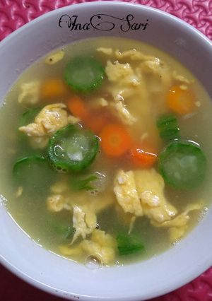 Foto resep Sup Oyong Telur