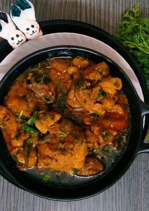চিকেন কারি (Chicken curry recipe in Bengali) রেসিপির প্রধান ছবি
