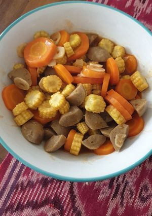 Foto resep Tumis jagung muda, wortel, bakso