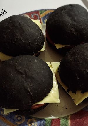 Foto resep Charcoal burger buns 