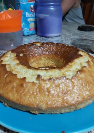 Una foto de Budín de limón 🧡🍋