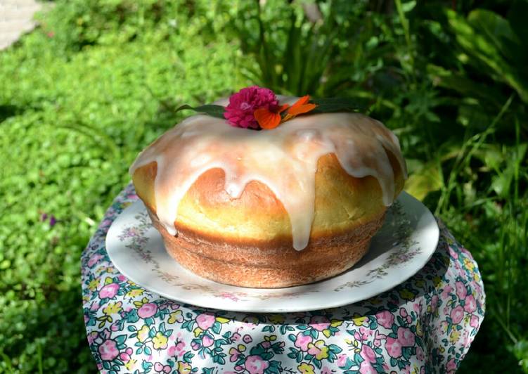 Steps to Prepare Any-night-of-the-week Pan dulce especiado sin fruta🌞