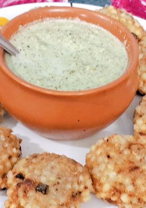 A picture of Sabudana cutlets (wade).