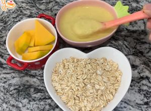 Hình của món Cháo bí đỏ yến mạch cho bé từ 6m+.