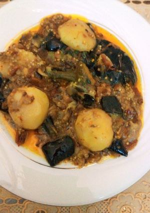 A picture of Aloo baingan ki Bhaji.