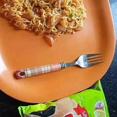 A picture of Maggi.