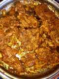 Bistec con tomate y cebolla