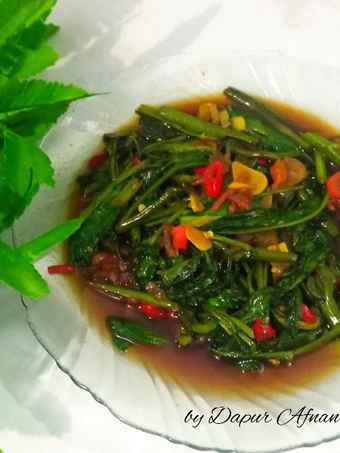 Langkah Gampang Membuat Resep Tumis Kangkung Saos Tiram yang Enak Banget Anti Ribet, Mantap