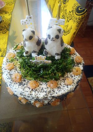 Una foto de Torta de sushi