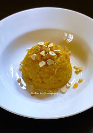 A picture of Aam Kesari / Mango Kesari.