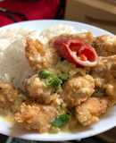 Chicken with salted egg sauce