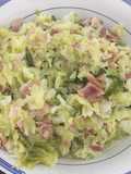 Repollo rehogado con bacon