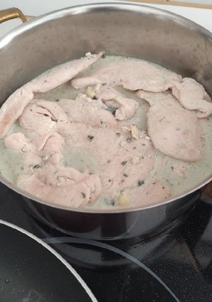 Una foto de Pechuga de pollo al roquefort