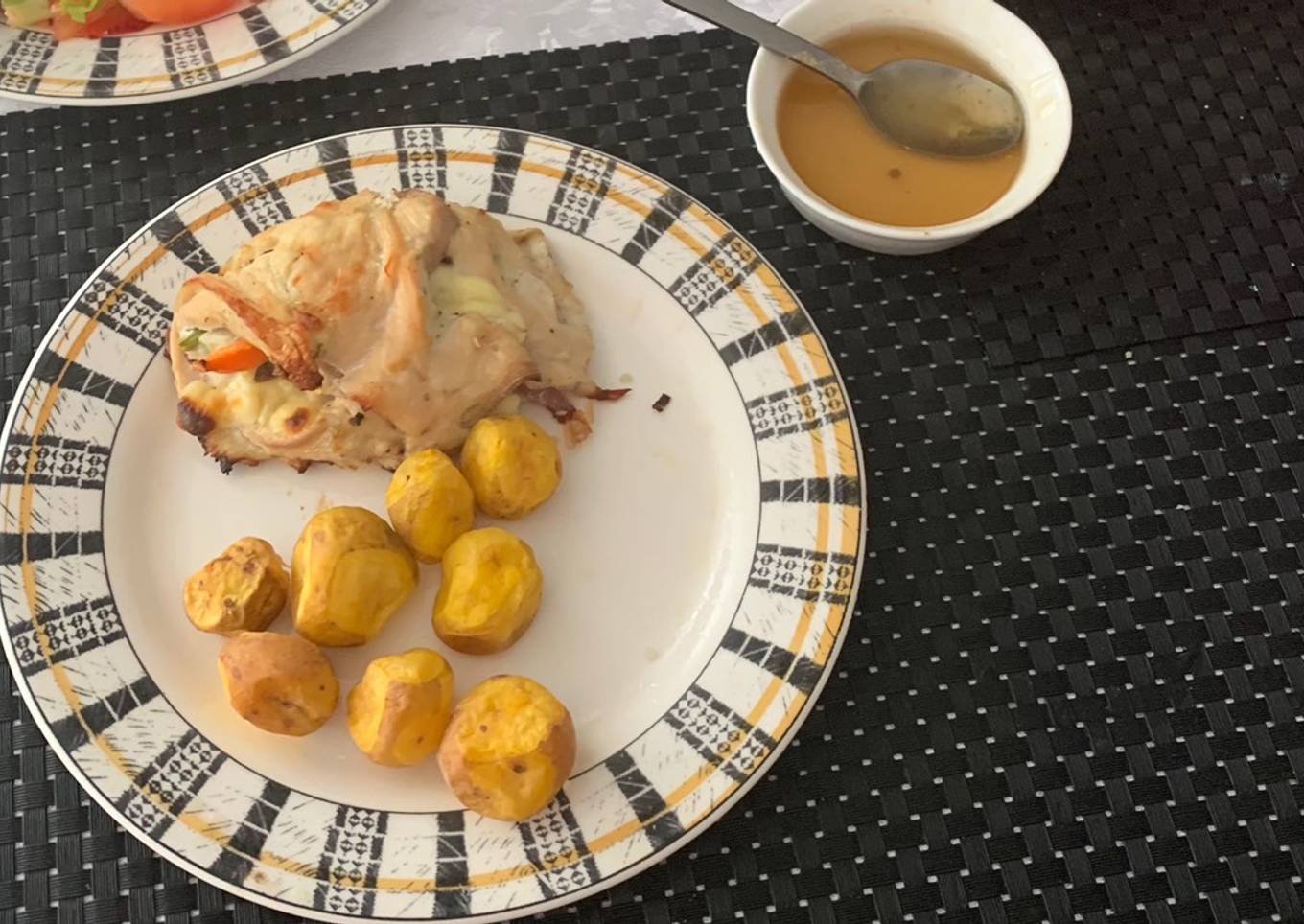 Pechuga rellena con salsa de miel