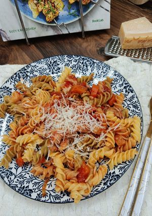 Görög csirkés tészta/Kota Kapama recept fotója