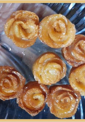 A picture of Semolina Gulab Jamun.