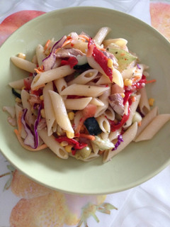 Una foto de Ensalada de macarrones