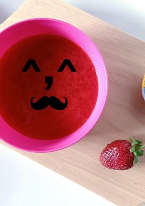 Foto resep MPASI pure strawberry baby Adzriel 7m+